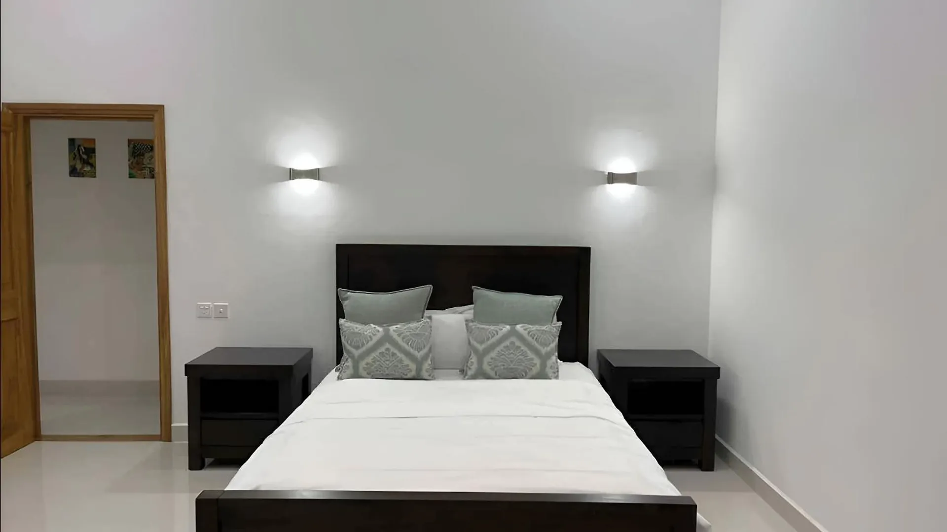 Chic 4Br Villa With Private Pool By Cliffhanger Villas Misere Apartamento